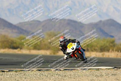 media/Mar-26-2022-CVMA (Sat) [[4461a8f564]]/Race 12 Amateur Supersport Middleweight/